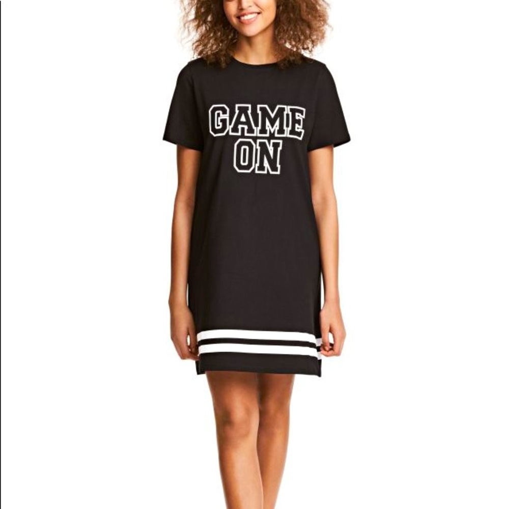 H&M - GAME ON DRESS